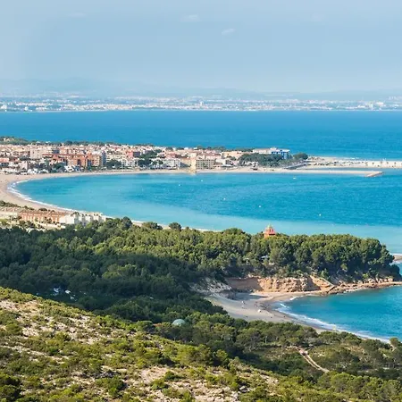 Catalunya Casas Walk 2 Village And - Magnificent Miami Playa